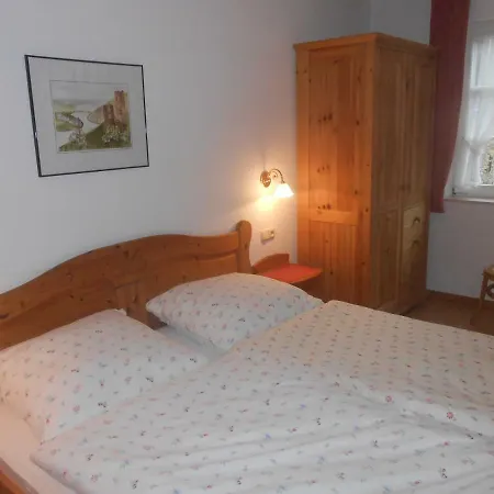 An Der Burg Apartment Senheim